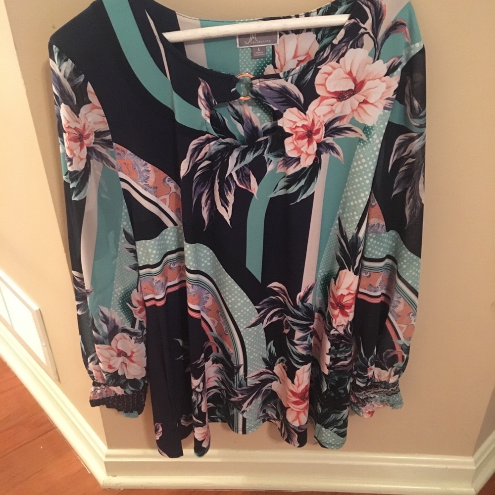 Women’s JM Collection size L blouse